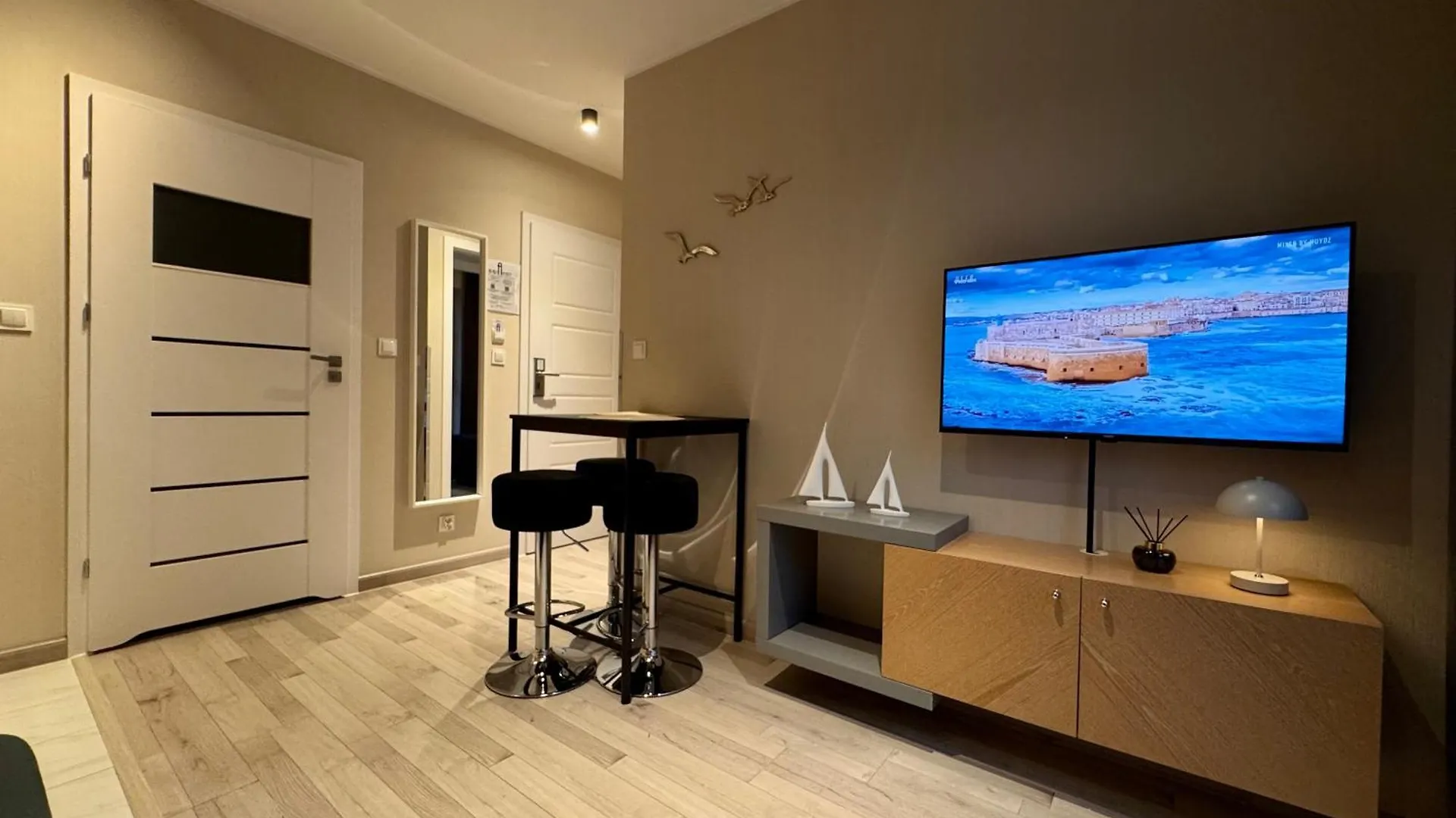 B12 Apartments By Marina Gdansk - Old Town 3*,  Poland